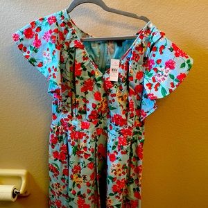 NWT Maxi flutter sleeve den dress